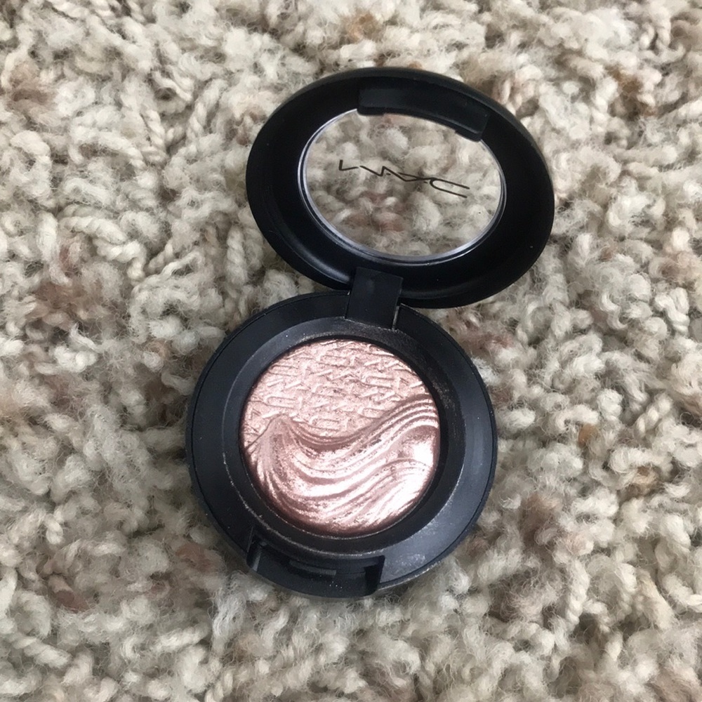 MAC EYE SHADOW EXTRA DIMENSION sweet heat